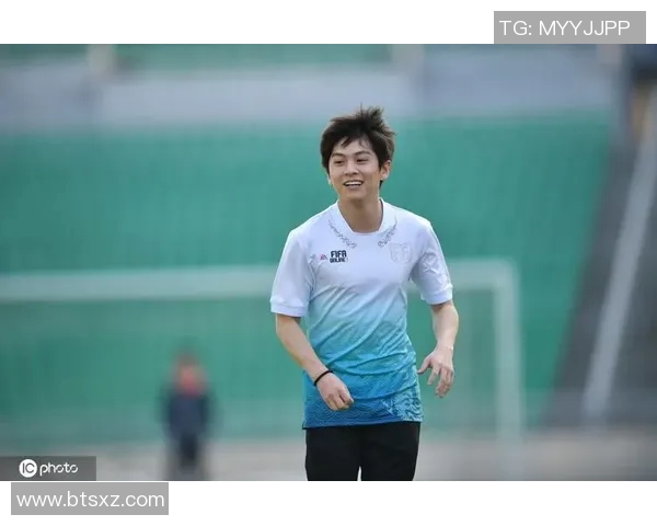 路人足球明星颜值大比拼谁才是球场上的颜值担当