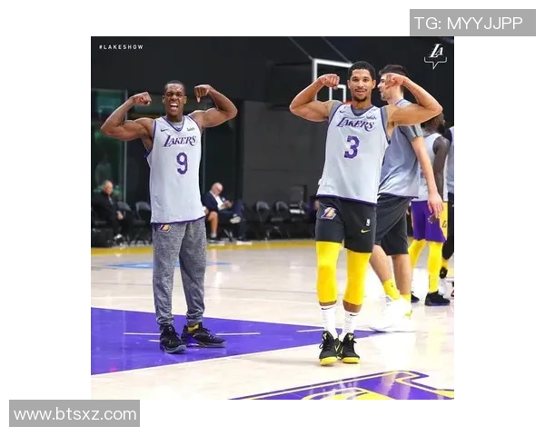 明星发带篮球的魅力与时尚碰撞引领潮流新风尚